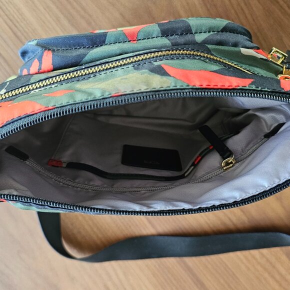 TUMI Voyageur Carmel Crossbody Bag Purse Camouflage Print - Picture 4 of 8